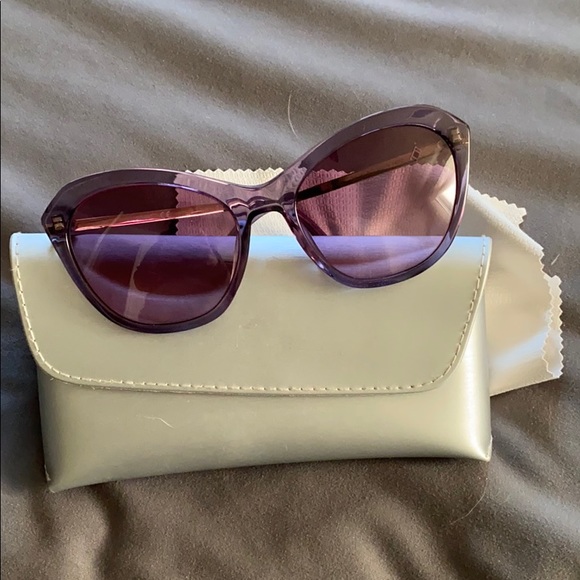 Sun glasses - Picture 5 of 6